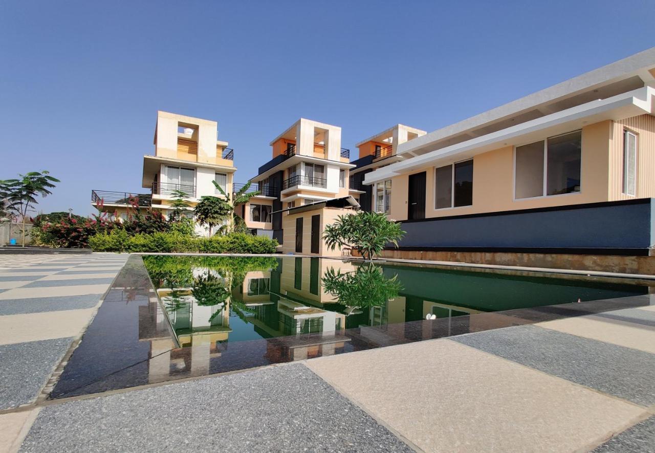Royal Meadows - Igatpuri Bungalow B Exterior photo