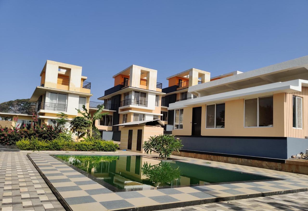 Royal Meadows - Igatpuri Bungalow B Exterior photo