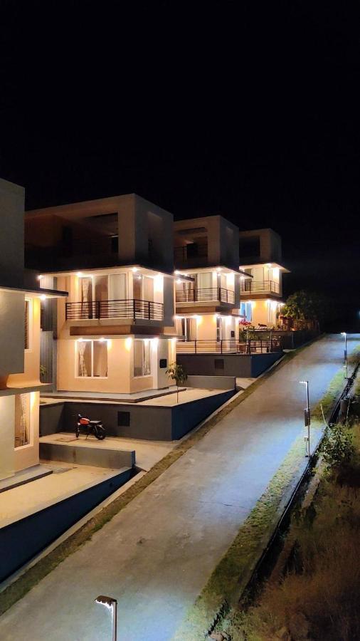 Royal Meadows - Igatpuri Bungalow B Exterior photo